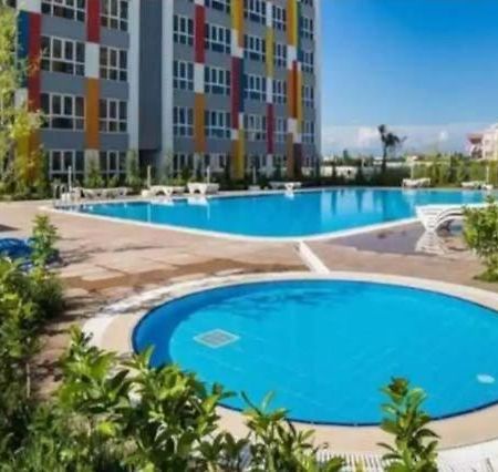 Close Airport,Mall Of Antalya Shopping Center,Tram Station 외부 사진