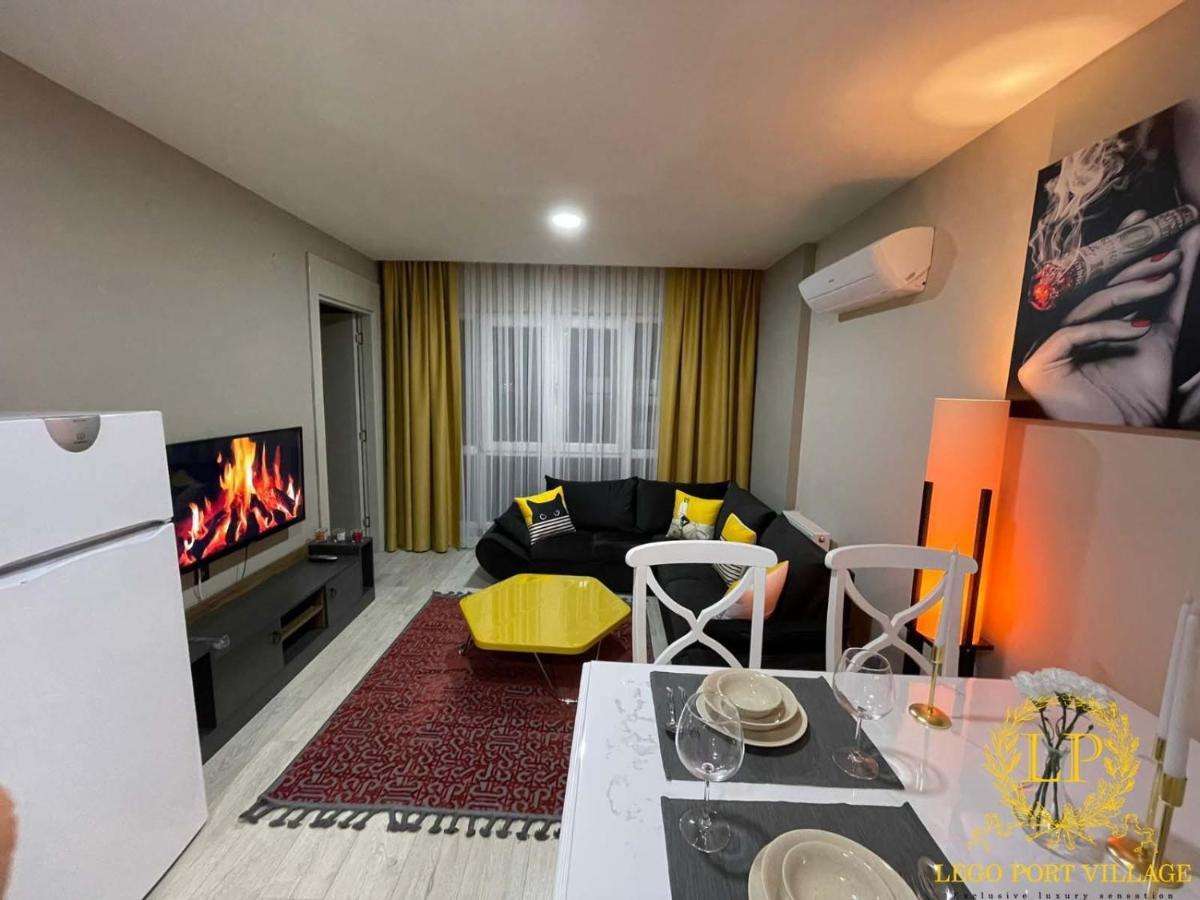 Close Airport,Mall Of Antalya Shopping Center,Tram Station 외부 사진
