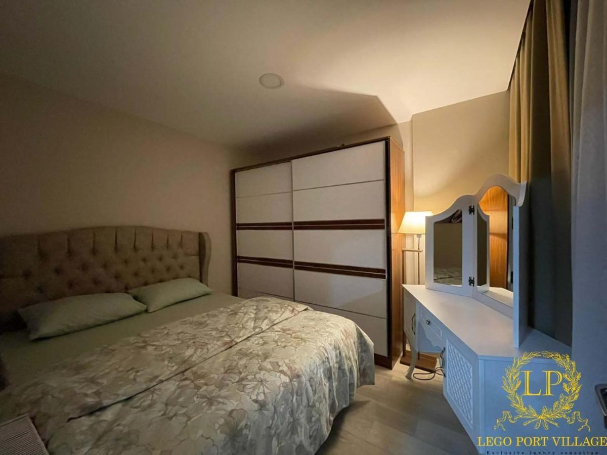 Close Airport,Mall Of Antalya Shopping Center,Tram Station 외부 사진