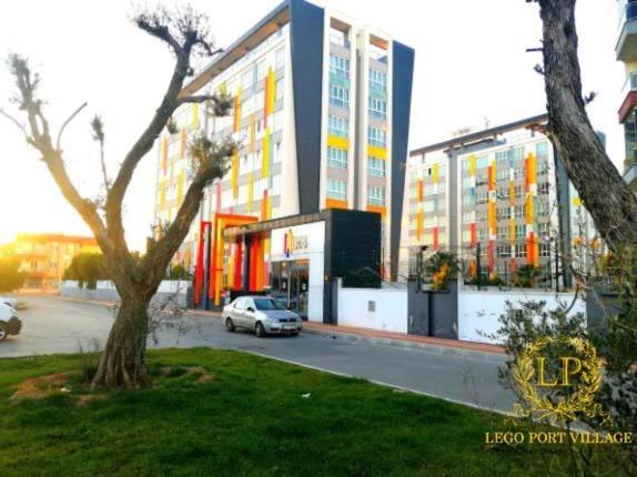 Close Airport,Mall Of Antalya Shopping Center,Tram Station 외부 사진