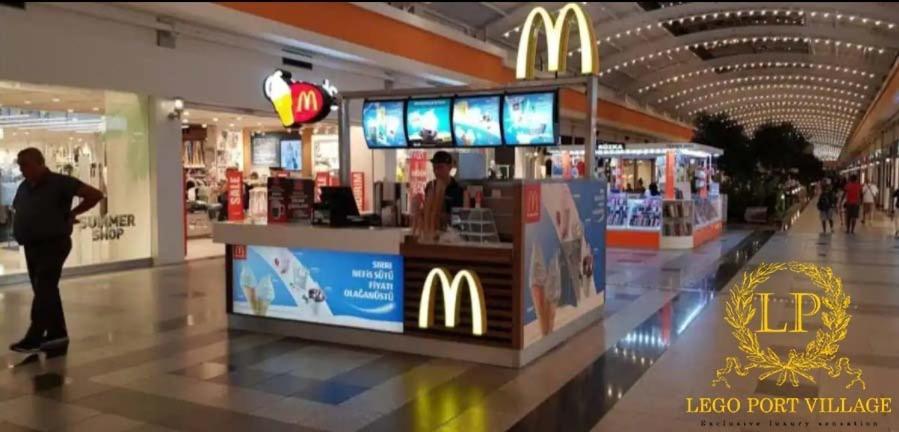 Close Airport,Mall Of Antalya Shopping Center,Tram Station 외부 사진