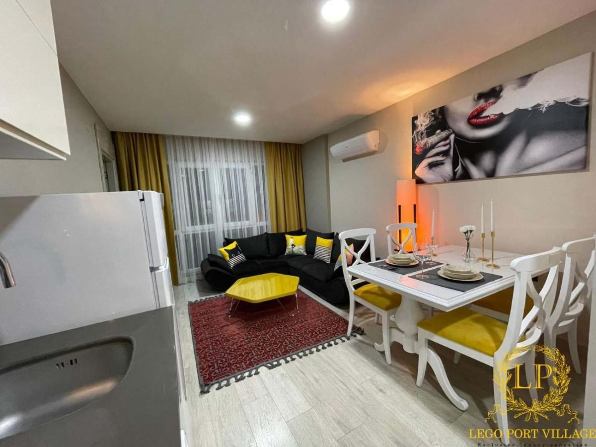 Close Airport,Mall Of Antalya Shopping Center,Tram Station 외부 사진